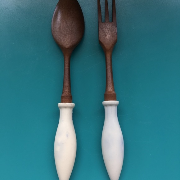 🌻Vintage Delft Blue Ceramic Wooden Utsensil Set - Picture 3 of 6